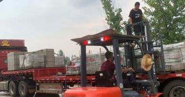 渭南 黄金麻冰裂纹，地铺石装车