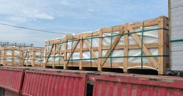 渭南 芝麻白花岗岩地铺石出口专车-泰国游