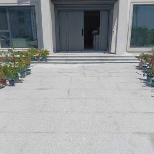 渭南 芝麻白花岗岩地铺石地面铺装