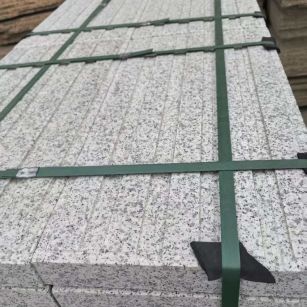 渭南 白麻花岗岩直行盲道石，盲条，地铺石