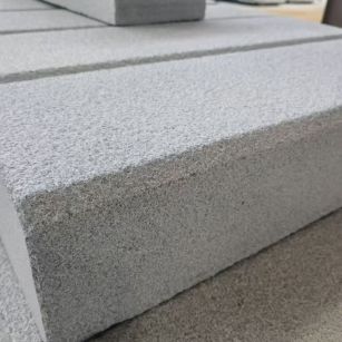 渭南 芝麻灰荔枝面路沿石