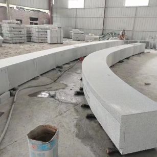 渭南芝麻白花岗岩石板材 园林光面弧形坐凳