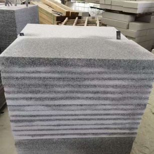 渭南 芝麻白5公分火烧地铺成品，900*400，规格可定制