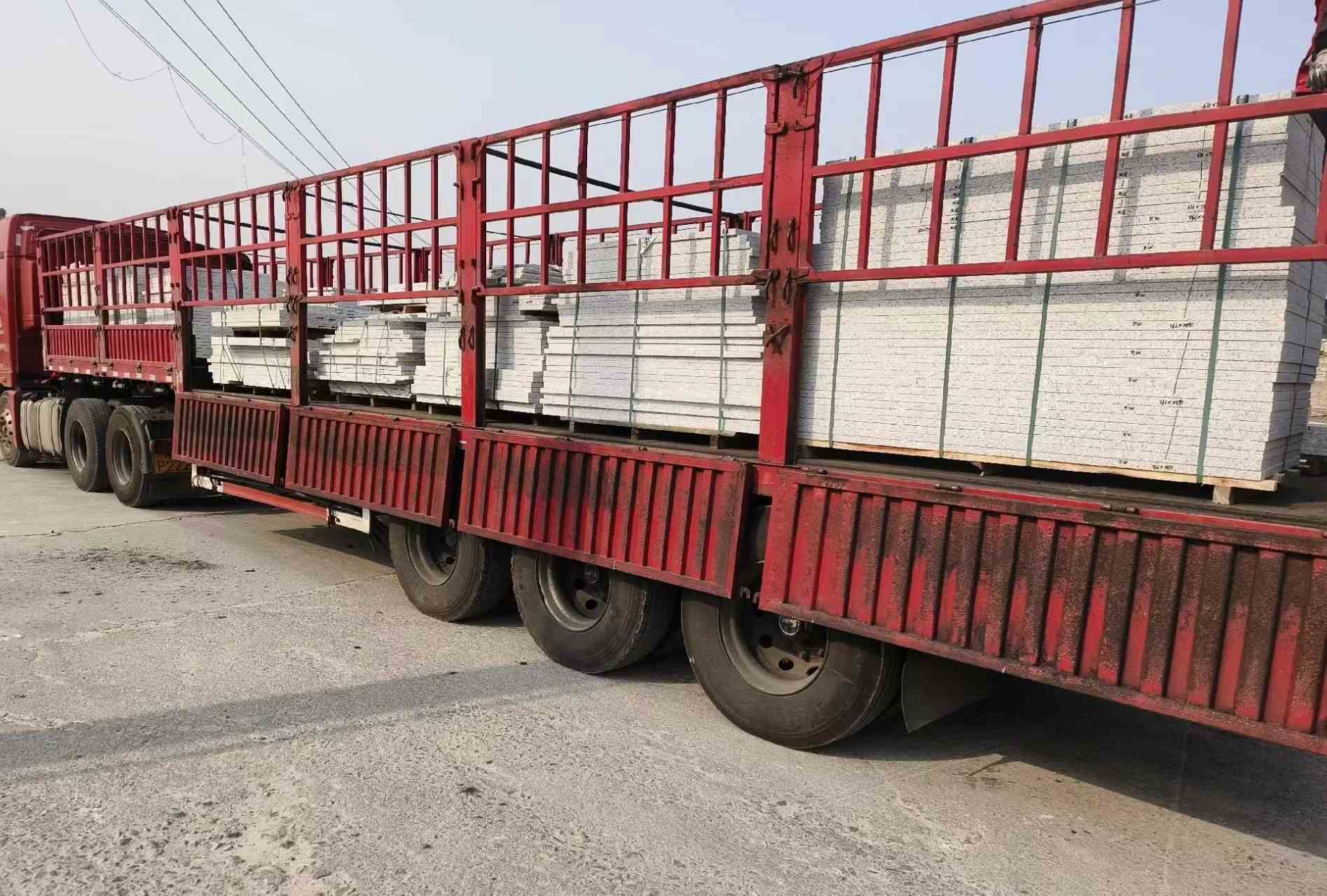 渭南 白麻荔枝面外墙干挂，工厂装车日常