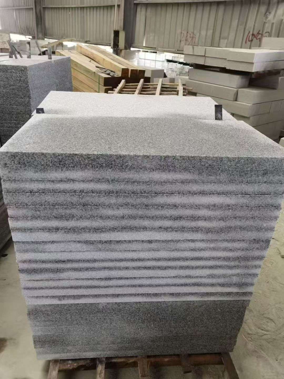 渭南 芝麻白5公分火烧地铺成品，900*400，规格可定制