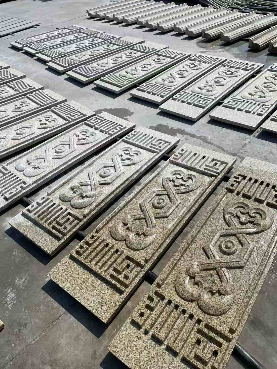 渭南 黄金麻花岗岩外墙雕刻板