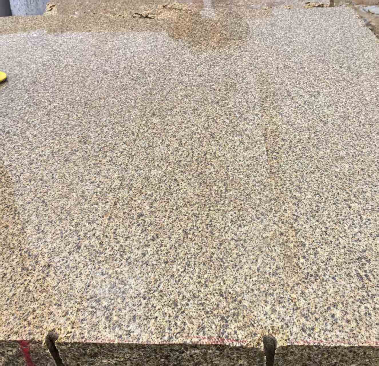 渭南 黄金麻花岗岩石材方料