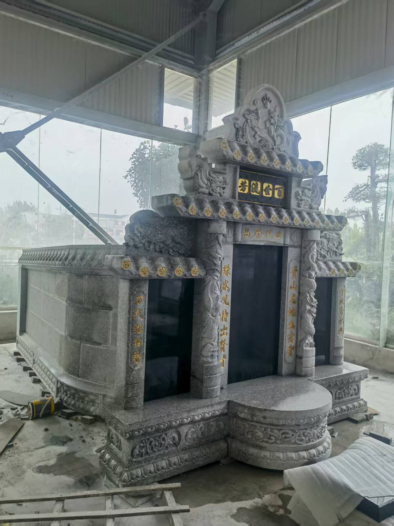 渭南 芝麻白墓碑效果展示图